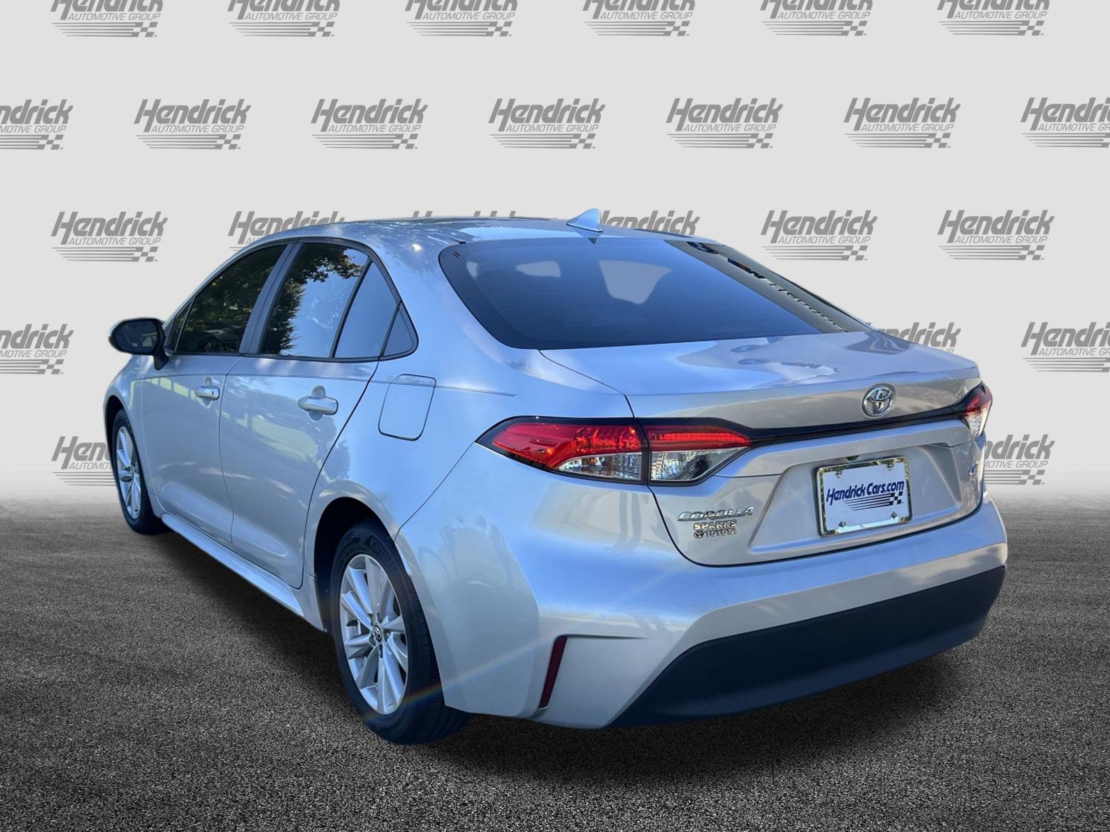 Used 2023 Toyota Corolla LE w/ LE Convenience Package FWD image 8