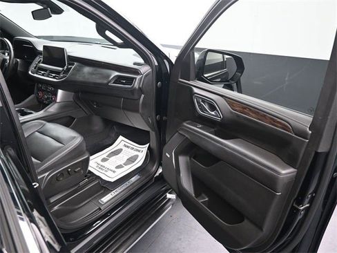 Used 2022 Chevrolet Tahoe LT image 17
