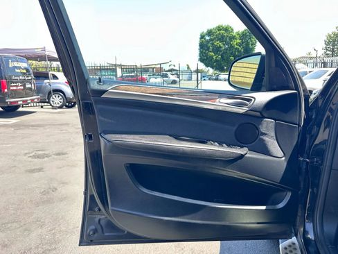 Used 2011 BMW X5 xDrive35i image 28