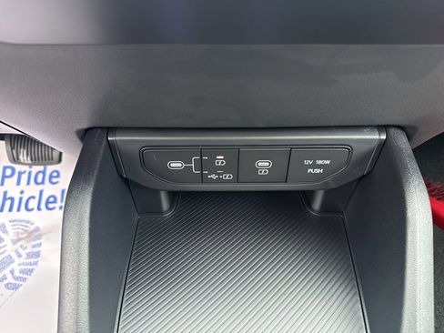 New 2025 Kia K4 LXS image 34