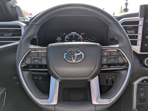 Used 2024 Toyota Sequoia Platinum AWD/4WD image 15
