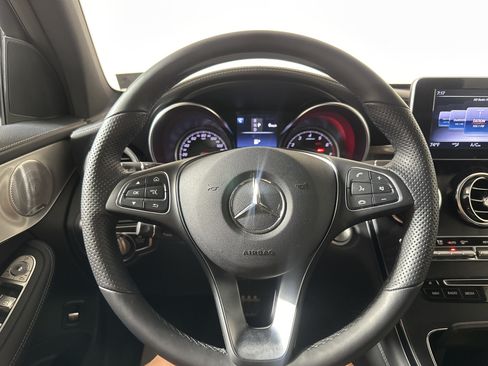 Used 2019 Mercedes-Benz GLC 300 4MATIC image 12