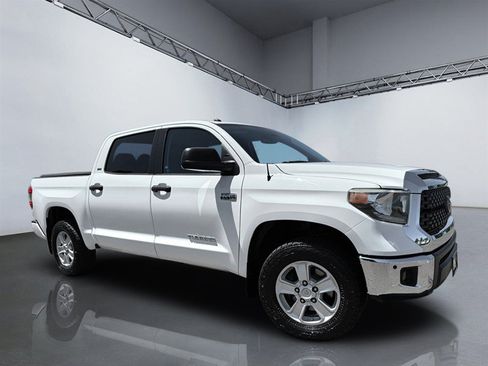 Used 2019 Toyota Tundra SR5 w/ Convenience Package AWD/4WD image 23