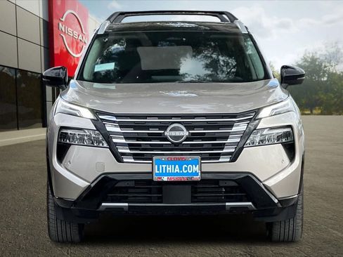 New 2026 Nissan Rogue Platinum image 11