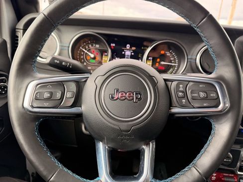 Used 2023 Jeep Wrangler Rubicon w/ Steel Bumper Group image 21