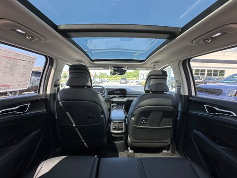 New 2026 Kia Sportage SX AWD/4WD image 11