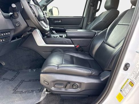 Used 2024 Toyota Sequoia Platinum AWD/4WD image 16