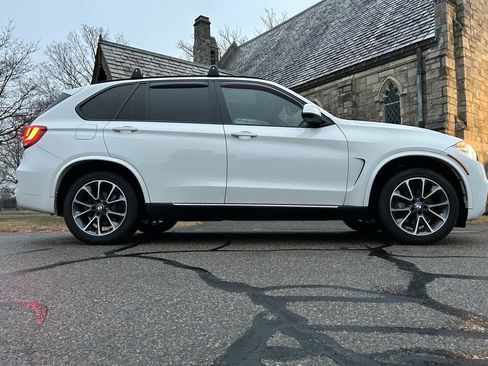 Used 2018 BMW X5 xDrive35i image 4