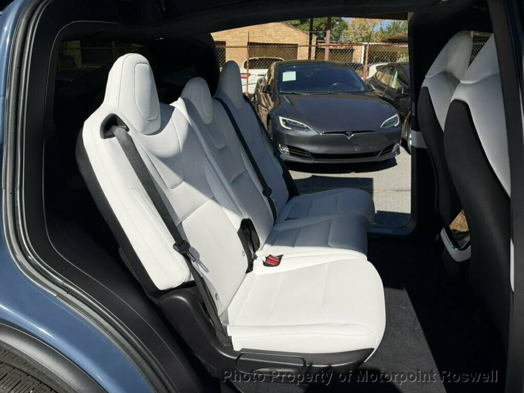 Used 2026 Tesla Model X AWD/4WD image 37