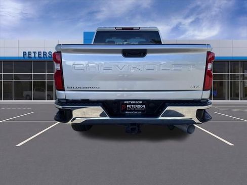 Used 2023 Chevrolet Silverado 3500 LTZ AWD/4WD image 5