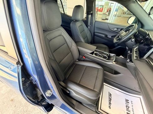 Used 2025 Chevrolet Equinox LT w/ Convenience Package II image 23