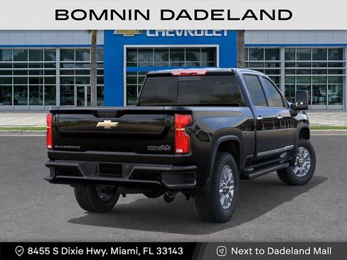 New 2026 Chevrolet Silverado 2500 High Country w/ High Country Premium Package AWD/4WD image 5