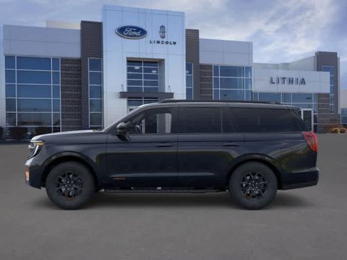 New 2026 Ford Expedition Tremor image 3