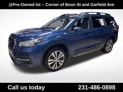 Used 2022 Subaru Ascent Limited w/ Technology Package AWD/4WD image 1