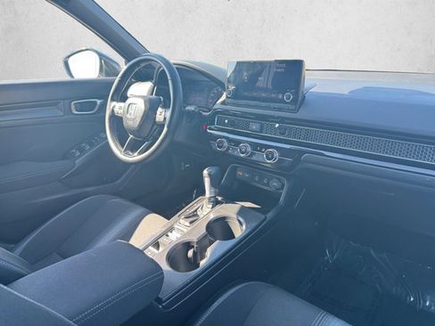 Used 2025 Honda Civic Sport image 19