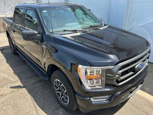 Used 2023 Ford F150 XLT w/ Equipment Group 302A High AWD/4WD image 7