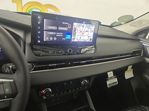 New 2026 Mitsubishi Outlander SEL image 23