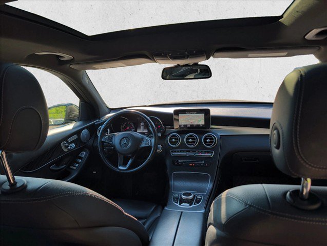 Used 2018 Mercedes-Benz GLC 300 4MATIC image 22