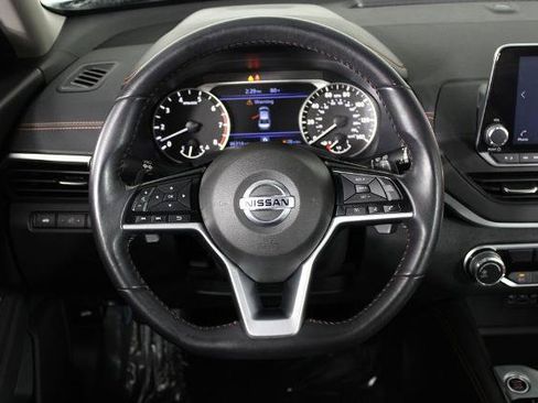 Certified 2019 Nissan Altima 2.5 SR FWD image 10