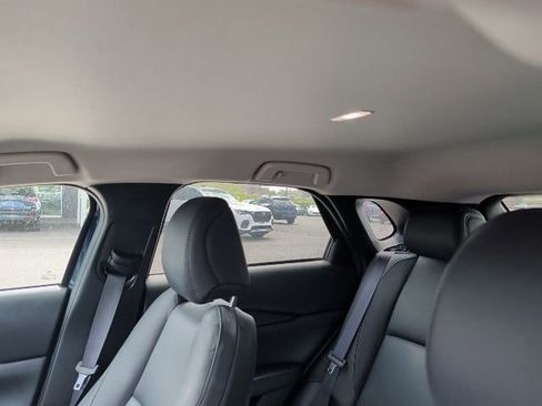 Used 2024 MAZDA CX-30 AWD 2.5 S w/ Select Sport Pkg image 3