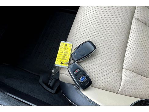 Used 2020 Subaru Outback Limited w/ Popular Package #2 image 12