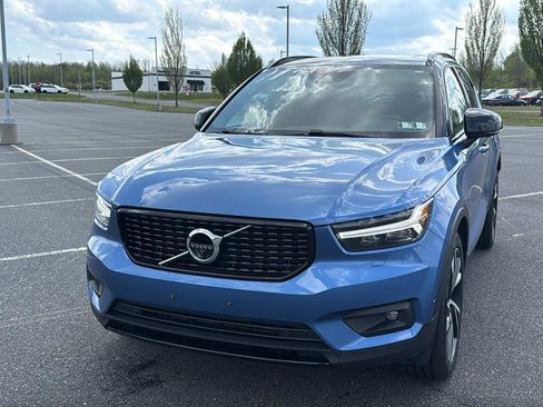 Used 2019 Volvo XC40 T5 R-Design AWD/4WD image 14