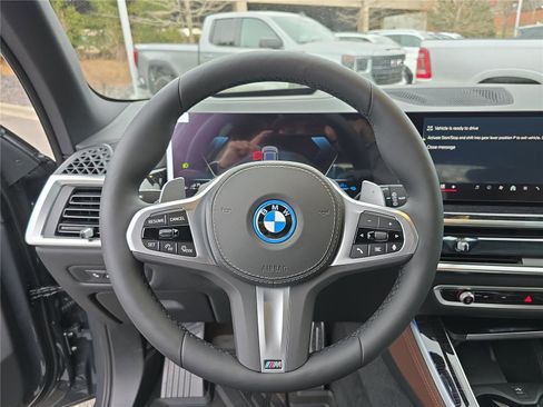 New 2026 BMW X5 xDrive50e w/ M Sport Package image 29