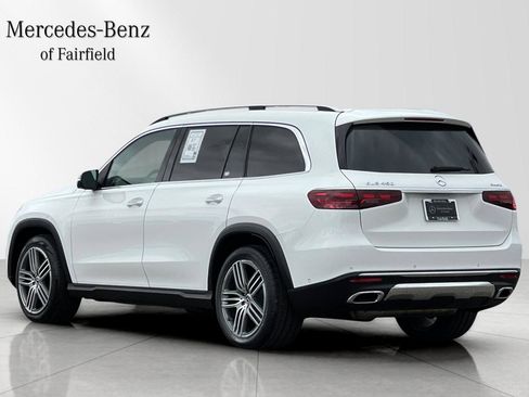 Used 2025 Mercedes-Benz GLS 450 4MATIC image 6