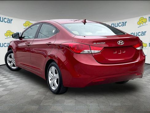 Used 2013 Hyundai Elantra GLS w/ Preferred Pkg image 4
