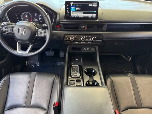 Certified 2024 Honda Pilot EX-L image 9