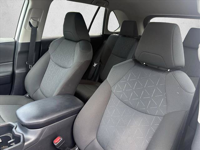 Certified 2025 Toyota RAV4 XLE AWD/4WD image 17