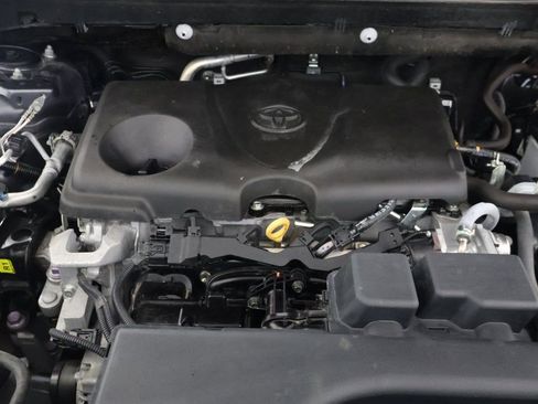 Used 2023 Toyota RAV4 LE image 27