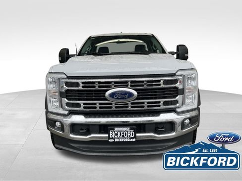 New 2026 Ford F550 4x4 Regular Cab Super Duty image 2