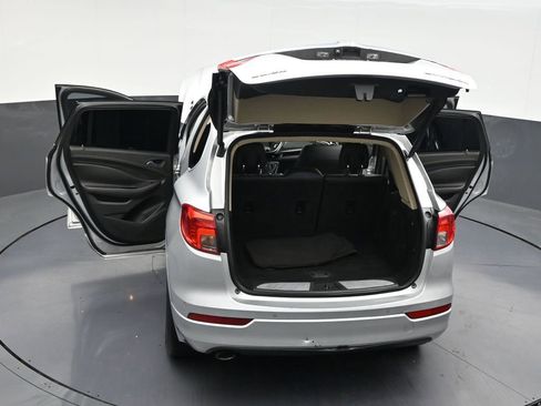 Used 2017 Buick Envision Essence FWD image 36