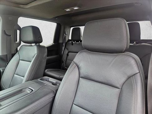 Used 2021 Chevrolet Silverado 1500 LT Trail Boss w/ Convenience Package II AWD/4WD image 13
