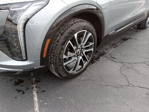 New 2026 Cadillac Optiq Sport 1 image 6