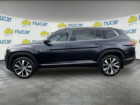 Used 2024 Volkswagen Atlas SEL Premium R-Line AWD/4WD image 4