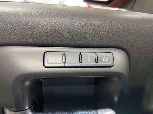 Used 2017 GMC Sierra 1500 SLT AWD/4WD image 18