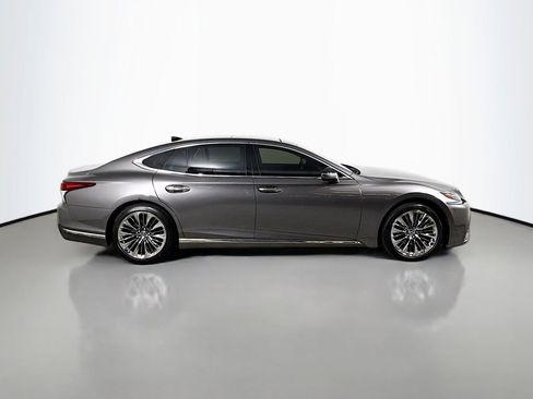 Used 2019 Lexus LS 500 F Sport image 4