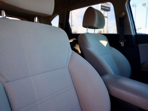 Used 2019 Kia Sorento LX w/ LX Convenience Package image 37