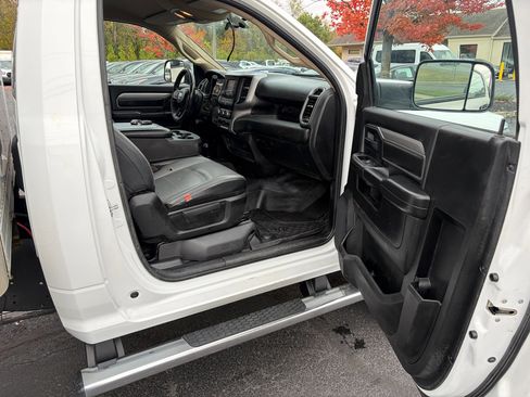 Used 2020 RAM 5500 Tradesman image 23