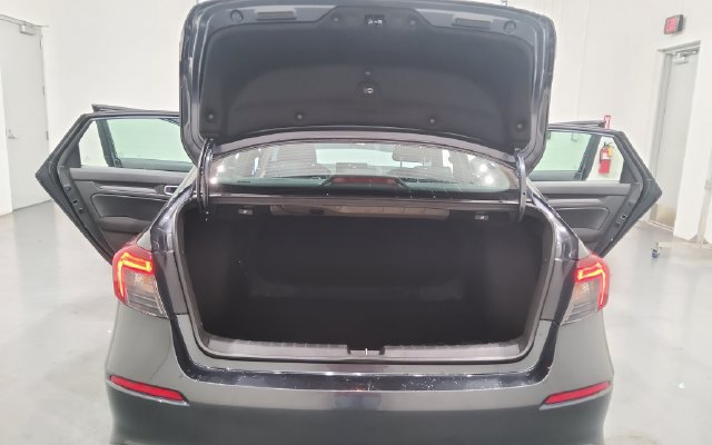 Used 2025 Honda Civic Sport image 16