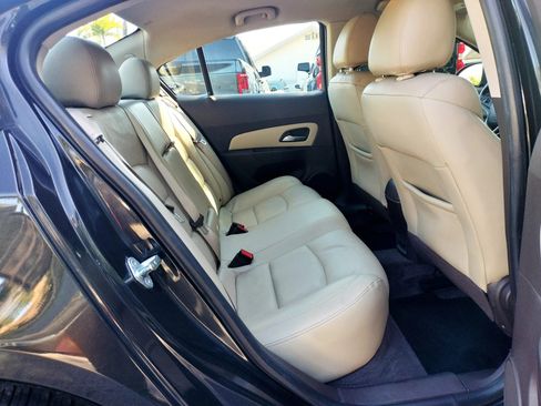 Used 2013 Chevrolet Cruze LT w/ RS Package image 24