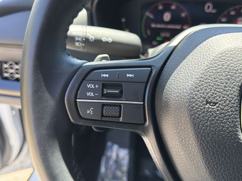 Used 2023 Honda Accord EX-L image 24