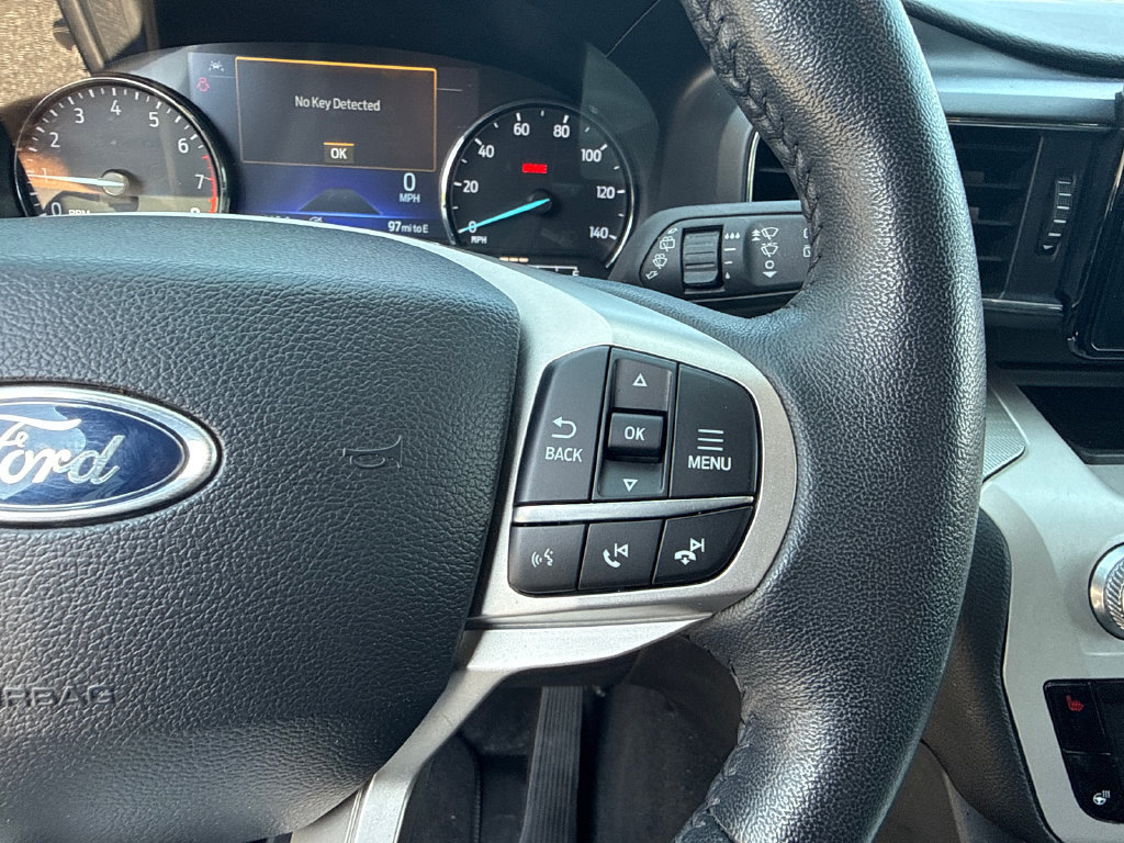 Used 2024 Ford Explorer XLT w/ Equipment Group 202A AWD/4WD image 28