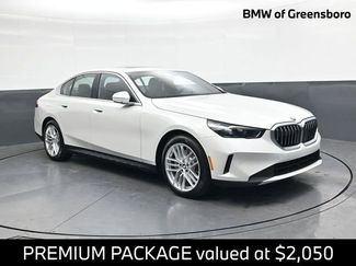 Used 2025 BMW 530i xDrive w/ Premium Package 360° Tour