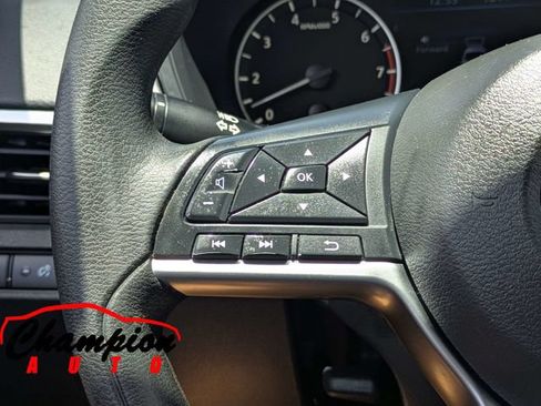 Used 2019 Nissan Altima 2.5 S FWD image 25