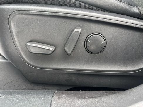 Used 2023 Ford Escape ST-Line Select image 20