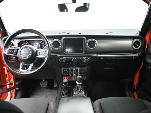 Used 2018 Jeep Wrangler Unlimited Rubicon AWD/4WD image 22