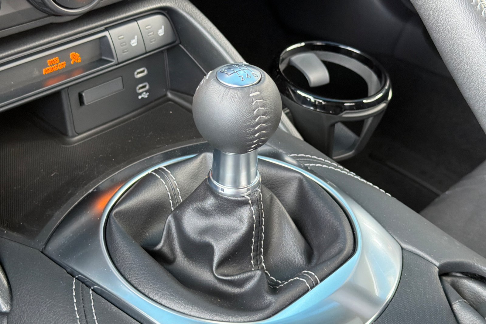 New 2026 MAZDA MX-5 Miata Club w/ Interior Package RWD image 22